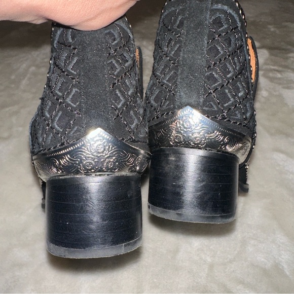 Jeffrey Campbell Black Tagalong Stud Western Cut Out Booties Size 6.5 - Picture 7 of 11